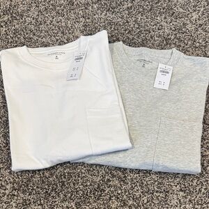 Women’s Abercrombie White and Gray boxy T-Shirts